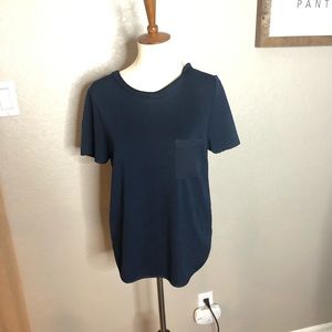Banana Republic blouse. Size small.